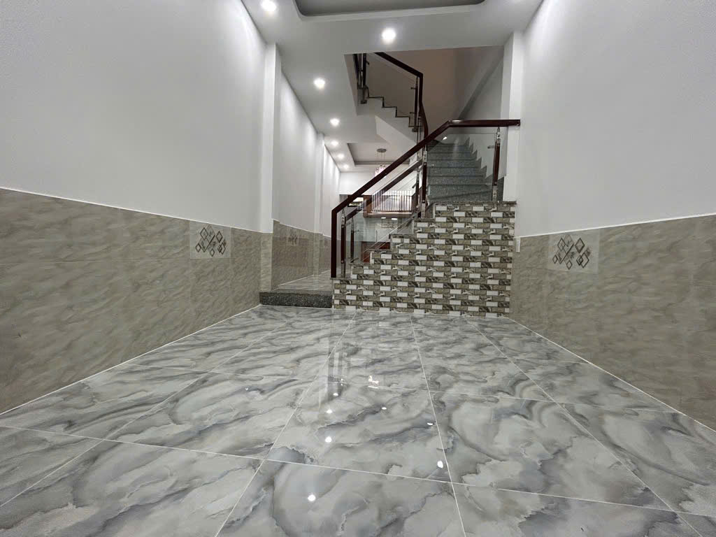 Nhà mới Vuông 2 tầng Hẻm ôtô 40m2 – Đường số 15 Q9 - Ảnh 1